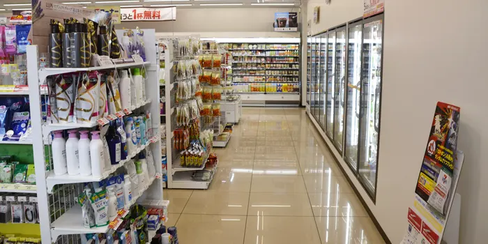 コンビニの店内画像