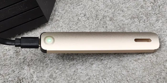 ドクターベイプ2 使い方 充電 LEDランプ