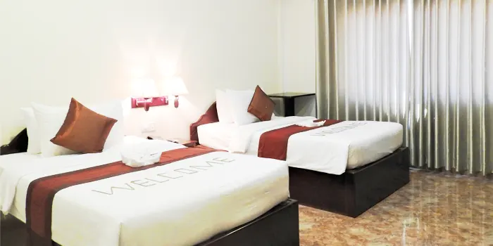 ホテルの禁煙室