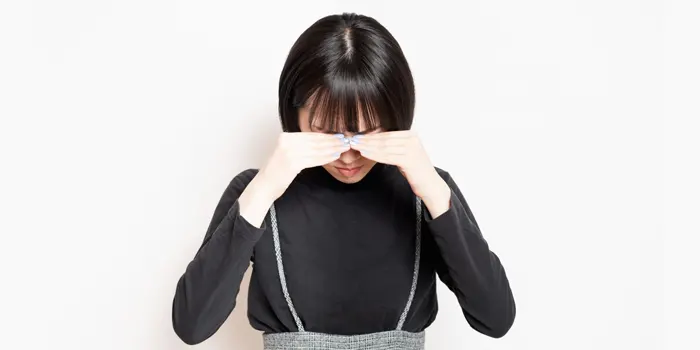 紙巻きタバコのJPSが販売終了かもしれなくて悲しい女の子