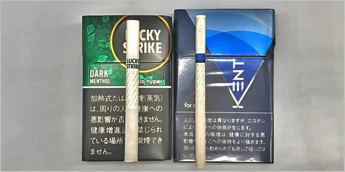 太いタバコスティックと細いタバコスティックの比較画像