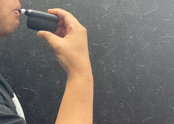 ウィズ2を実際に吸っている写真