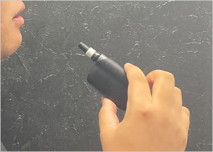 ウィズ2を吸っても煙が出ない写真