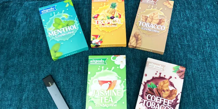 JUUL本体とフレーバー5種類