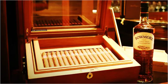 ケースに入ったシガレット