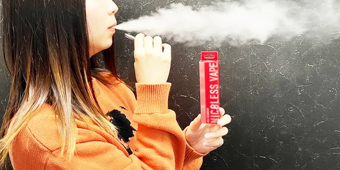 レッドミックスベリーを吸っている画像